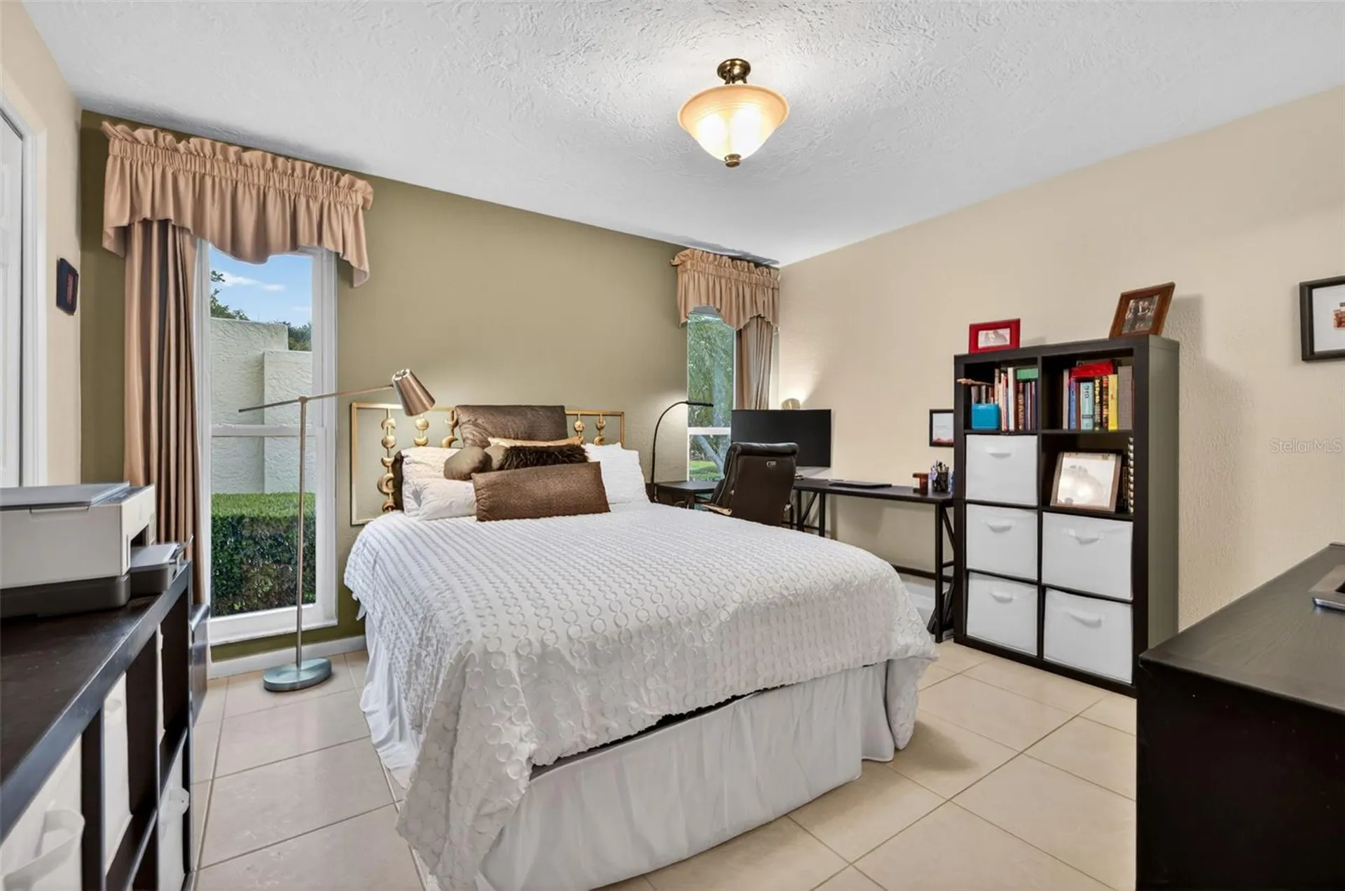 4712 Overlook Drive NE St Petersburg FL 33703