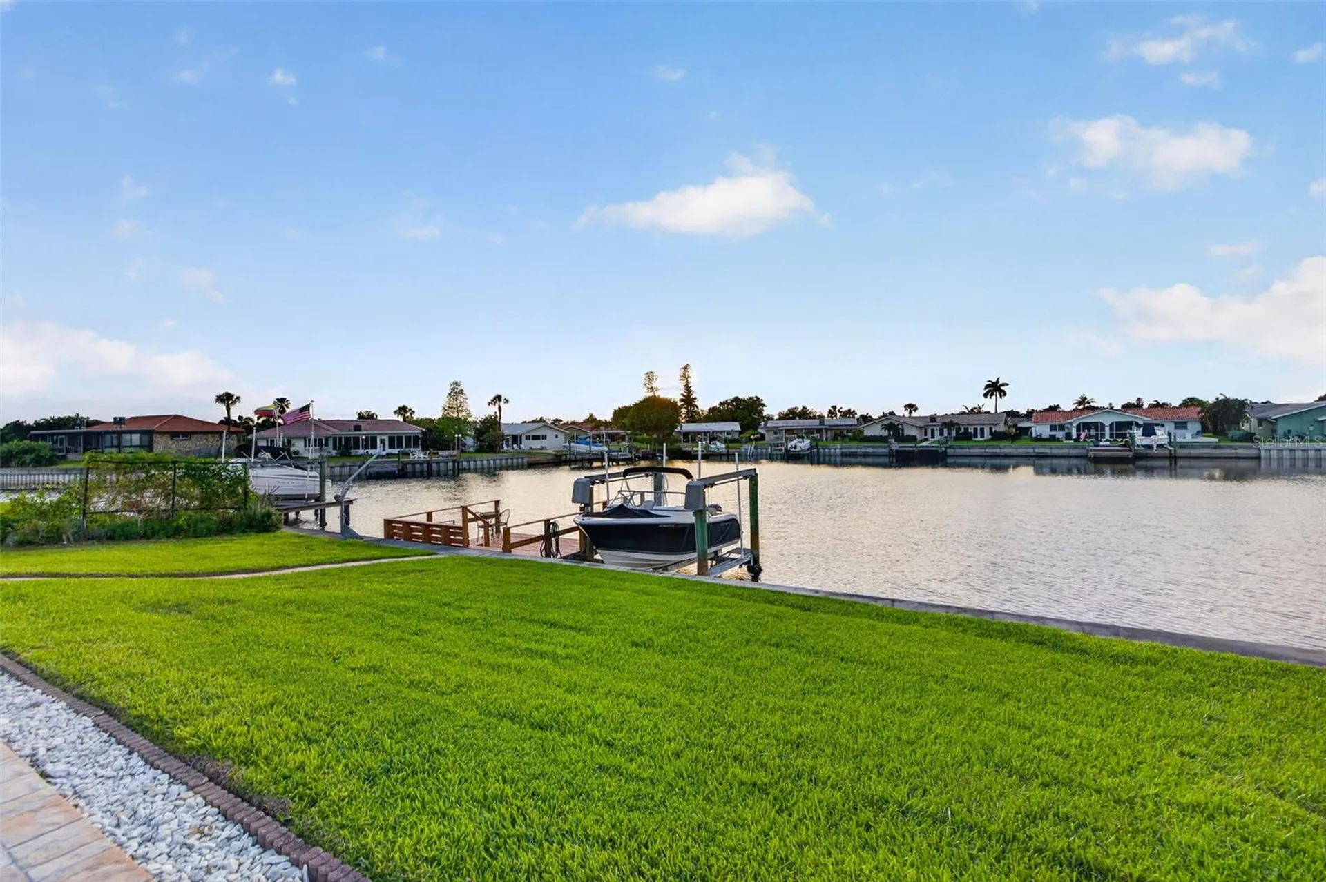 4712 Overlook Drive NE St Petersburg FL 33703
