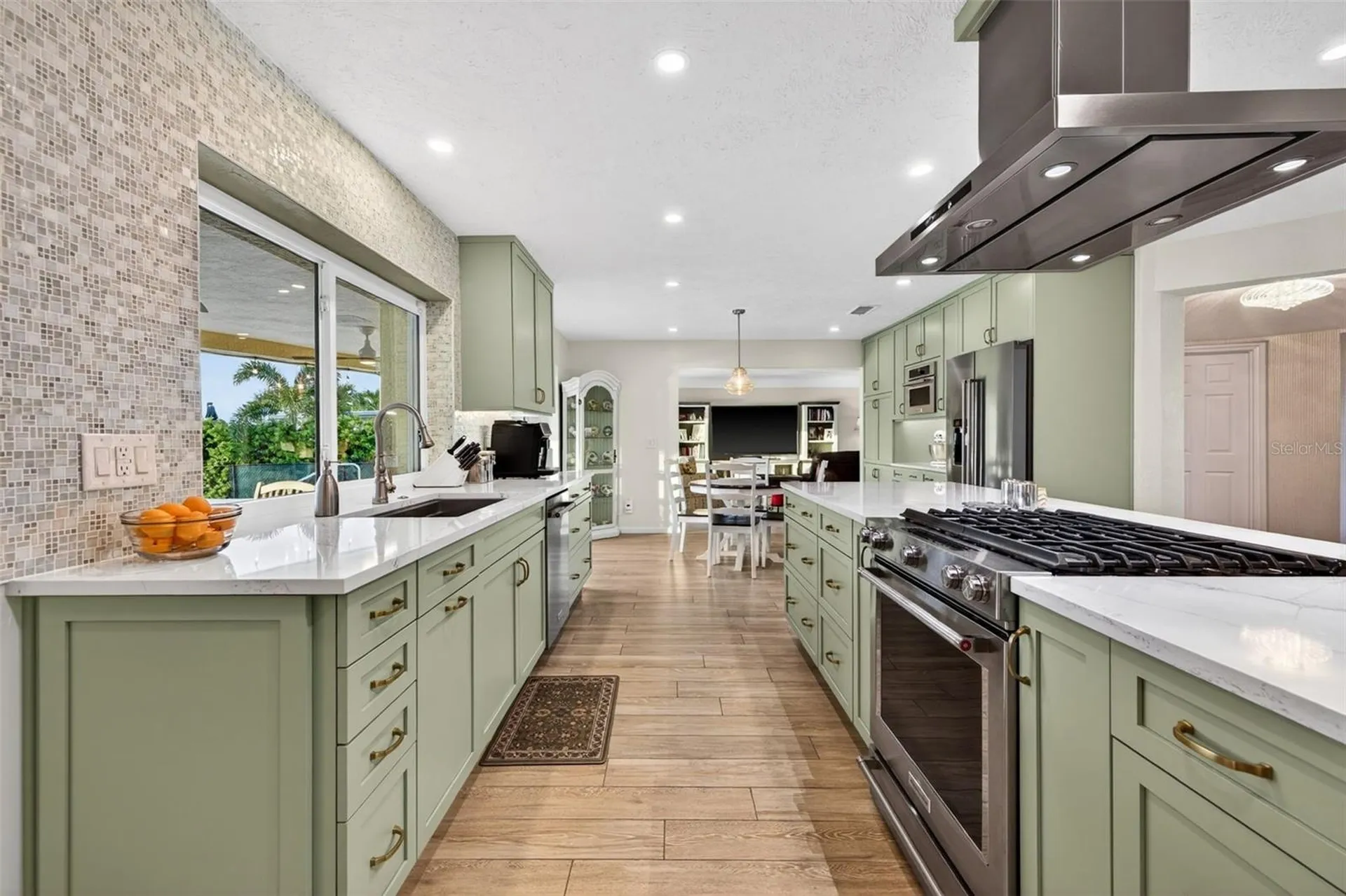 4712 Overlook Drive NE St Petersburg FL 33703