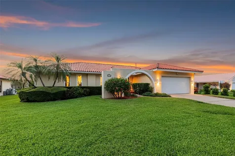 4712 Overlook Drive NE St Petersburg FL 33703