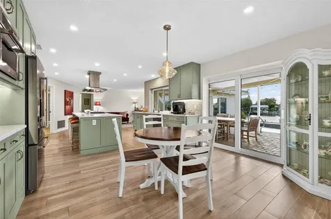 4712 Overlook Drive NE St Petersburg FL 33703