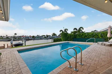 4712 Overlook Drive NE St Petersburg FL 33703