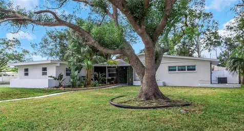 1057 Calumet Street Clearwater FL 33755