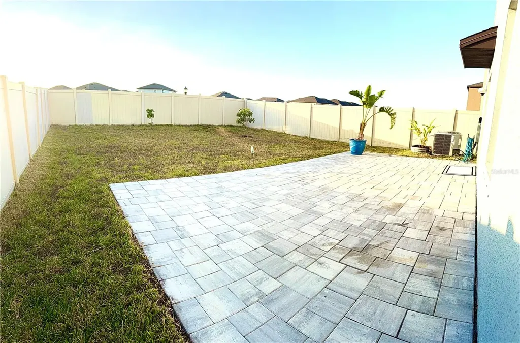 3153 Oyster Cove Street Wimauma FL 33598