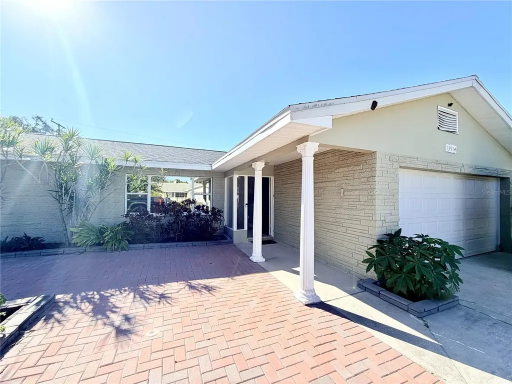 13914 84th Terrace Seminole FL 33776