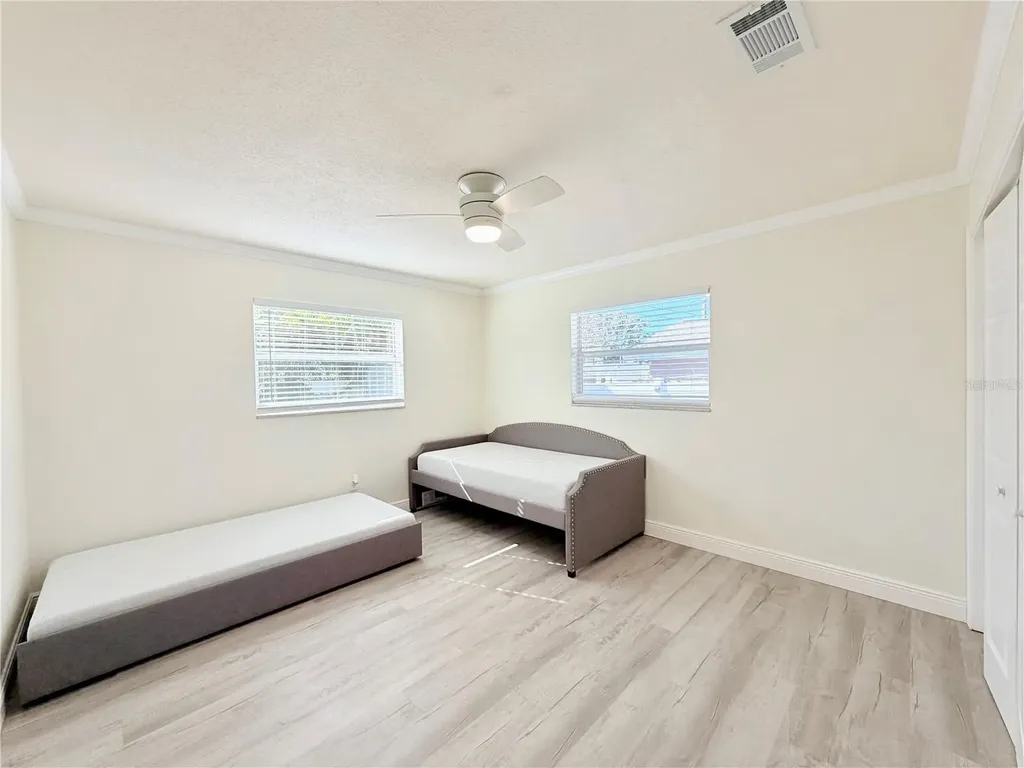 13914 84th Terrace Seminole FL 33776