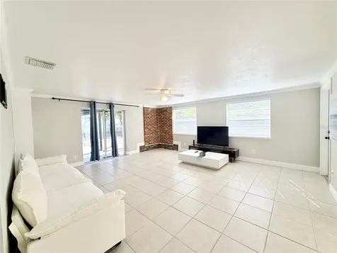 13914 84th Terrace Seminole FL 33776