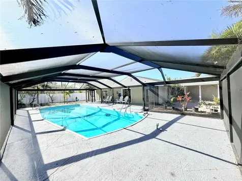 13914 84th Terrace Seminole FL 33776