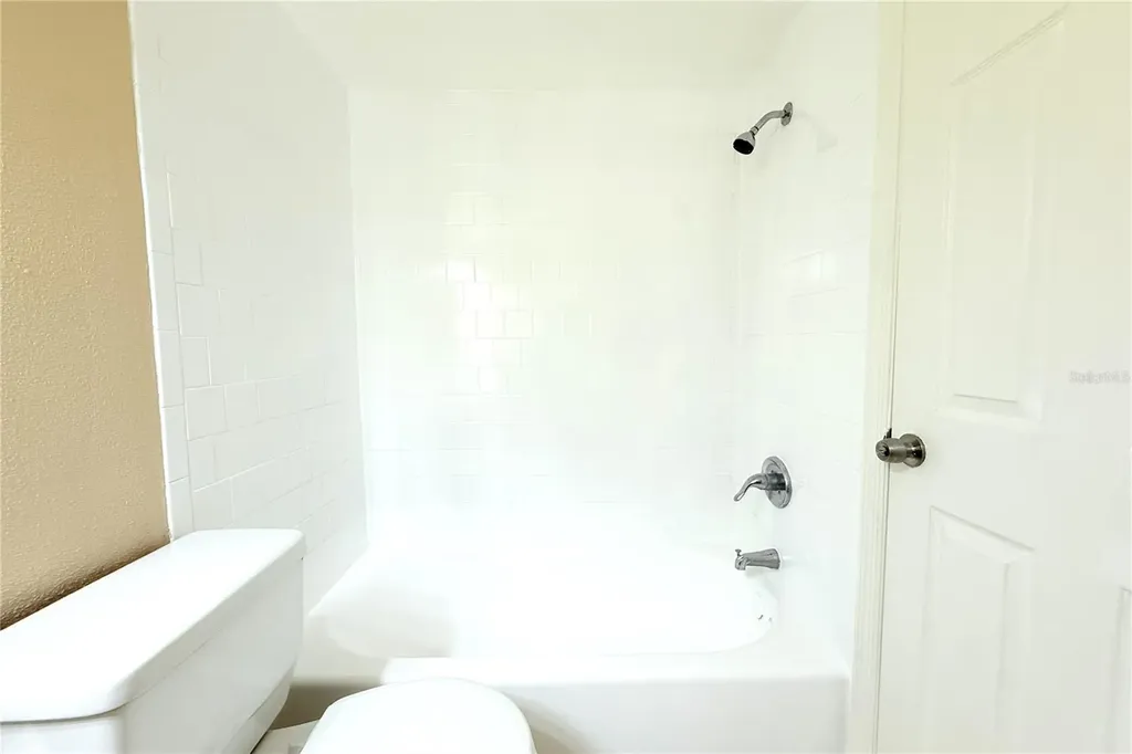6336 Newtown Circle Tampa FL 33615