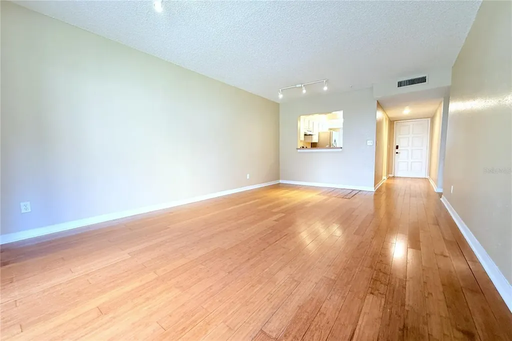 6336 Newtown Circle Tampa FL 33615