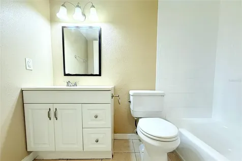 6336 Newtown Circle Tampa FL 33615