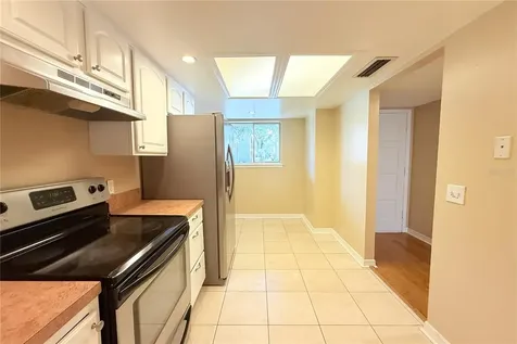 6336 Newtown Circle Tampa FL 33615