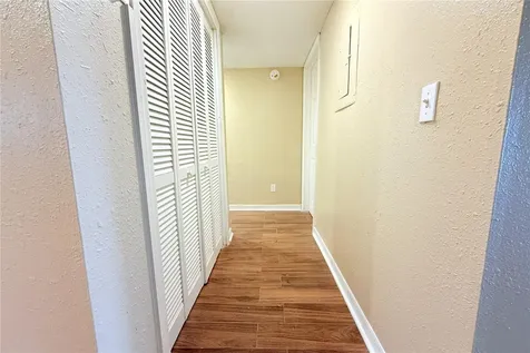 6336 Newtown Circle Tampa FL 33615