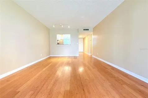 6336 Newtown Circle Tampa FL 33615