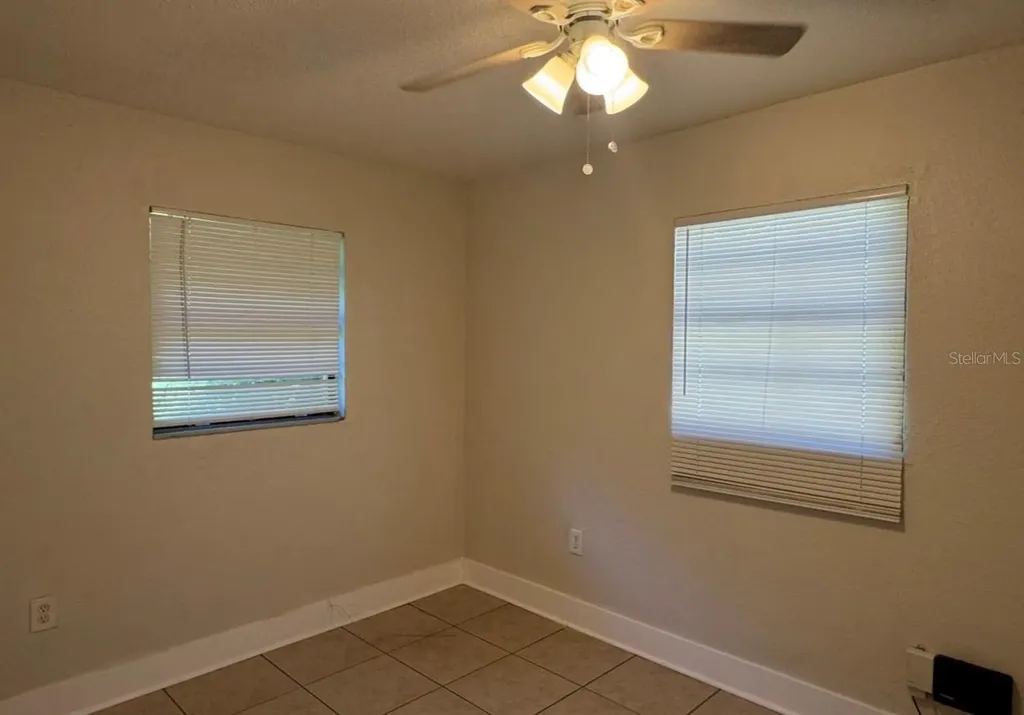 10022 N Lantana Avenue Tampa FL 33612