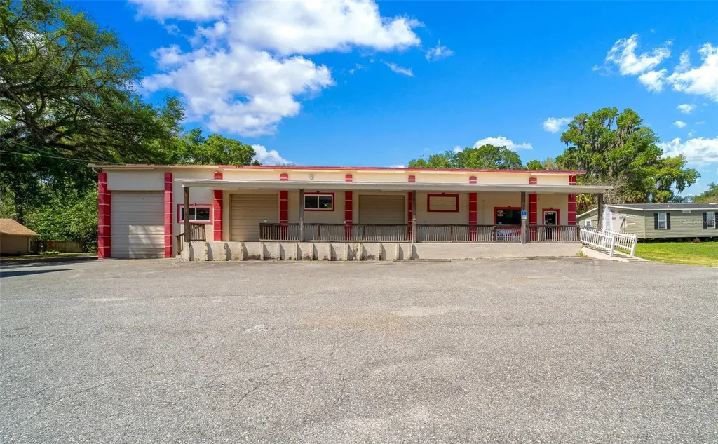 4450 S Pine Avenue Ocala FL 34480