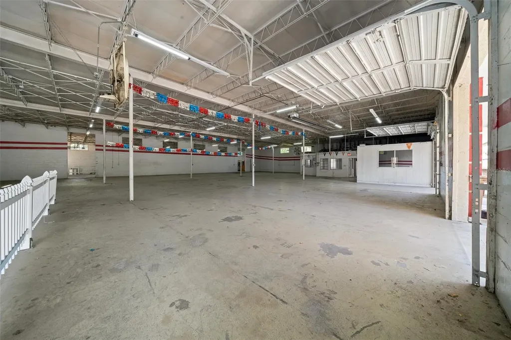 4450 S Pine Avenue Ocala FL 34480