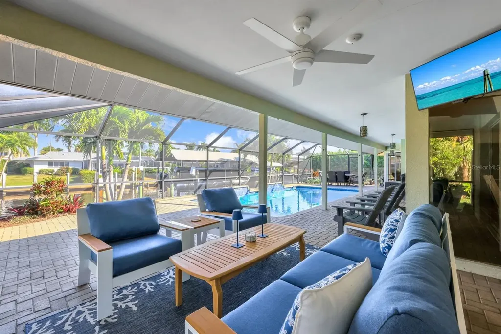 5805 SW 1st Place Cape Coral FL 33914
