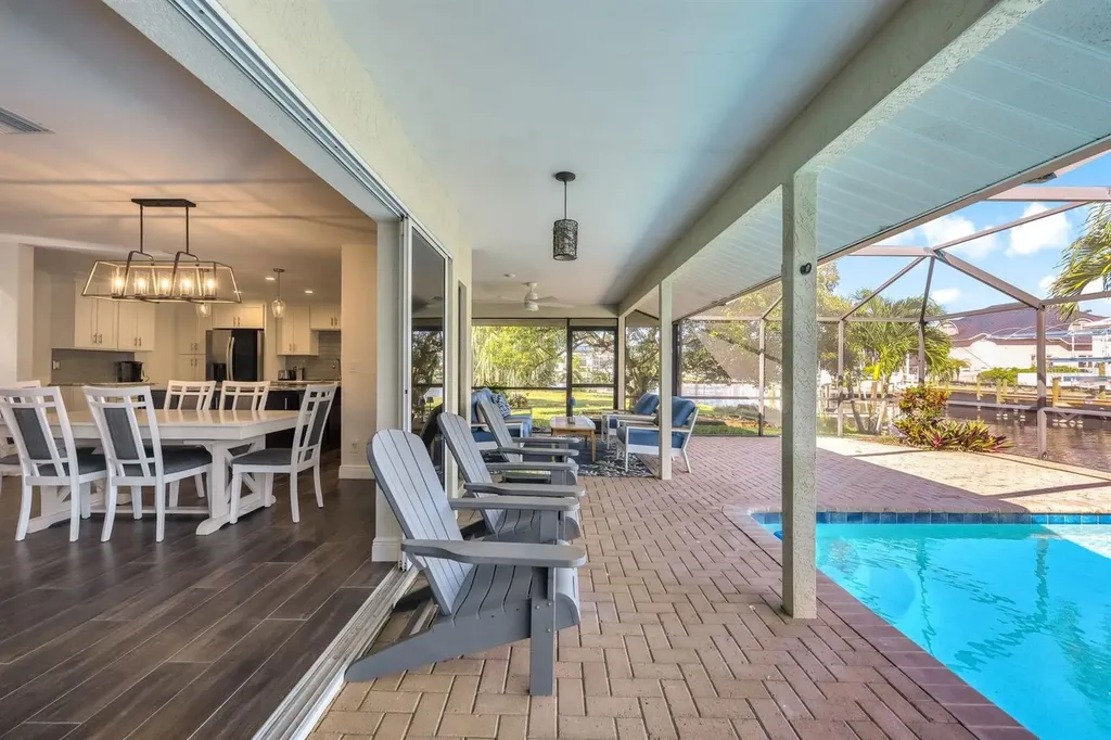 5805 SW 1st Place Cape Coral FL 33914