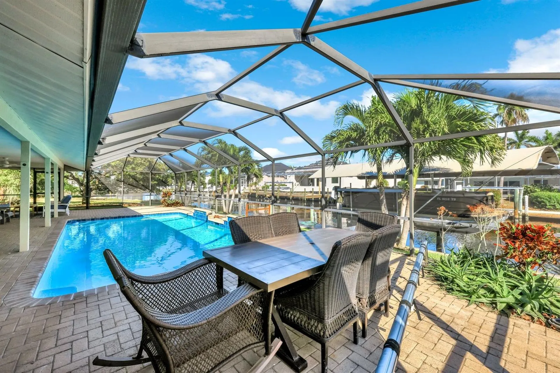5805 SW 1st Place Cape Coral FL 33914