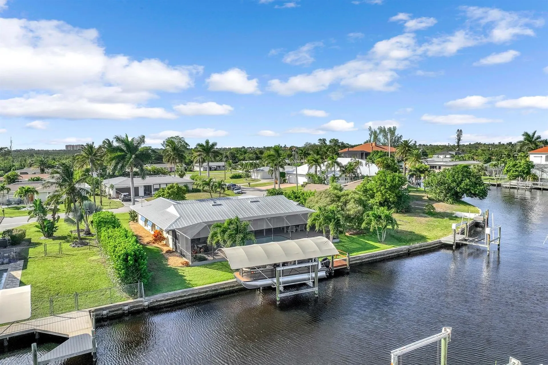 5805 SW 1st Place Cape Coral FL 33914