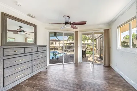 5805 SW 1st Place Cape Coral FL 33914