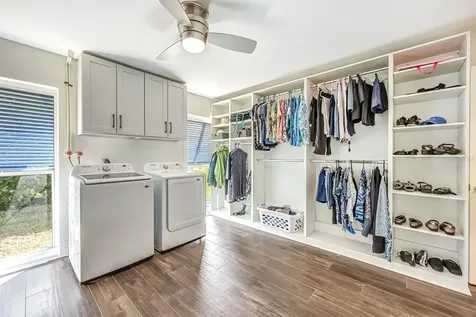 5805 SW 1st Place Cape Coral FL 33914