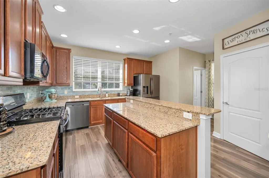 842 Callista Cay Loop Tarpon Springs FL 34689