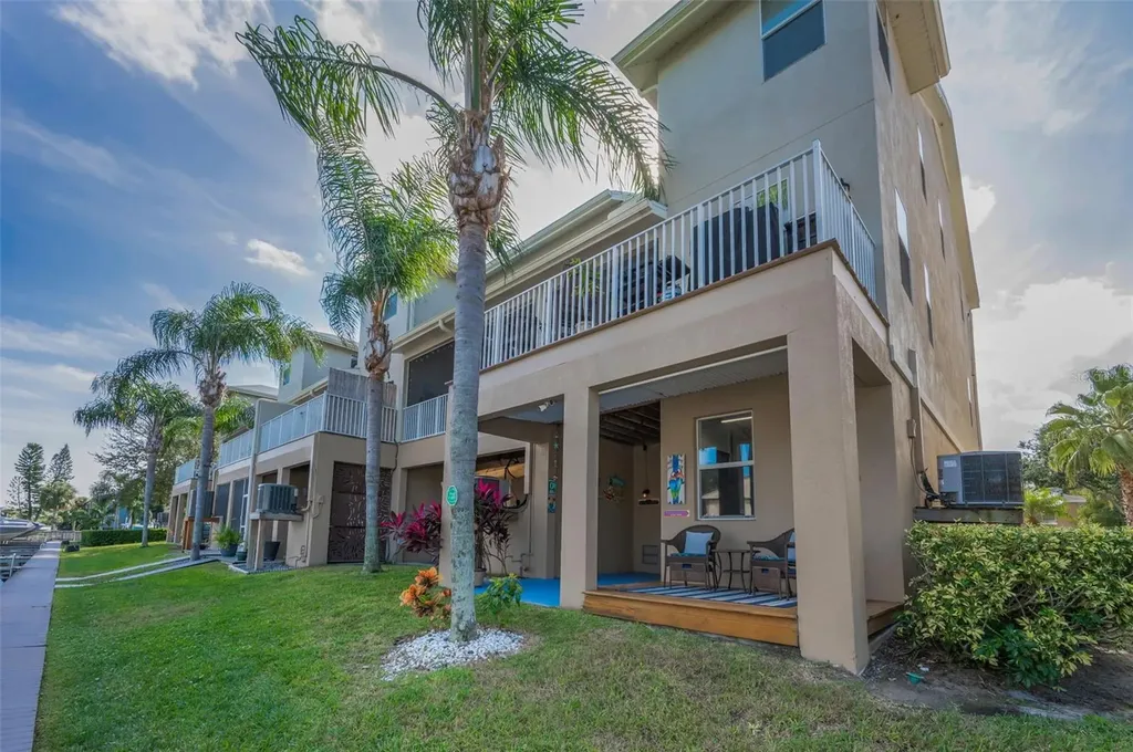842 Callista Cay Loop Tarpon Springs FL 34689