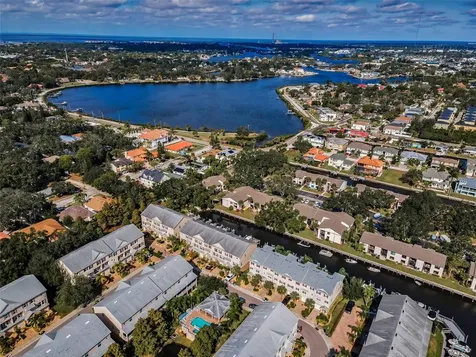 842 Callista Cay Loop Tarpon Springs FL 34689