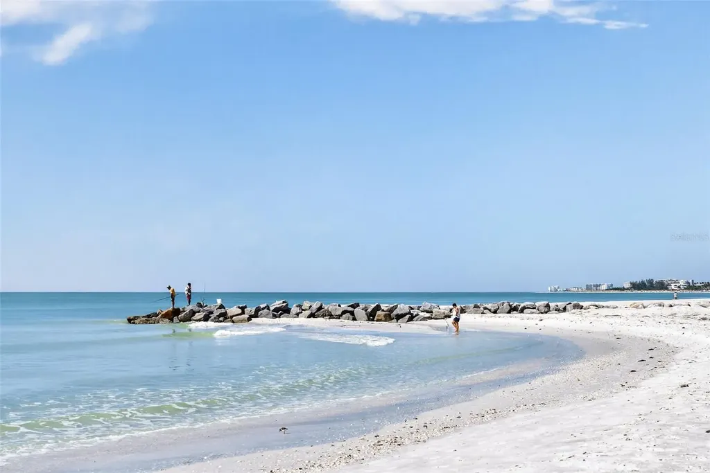 2100 Benjamin Franklin Drive Sarasota FL 34236