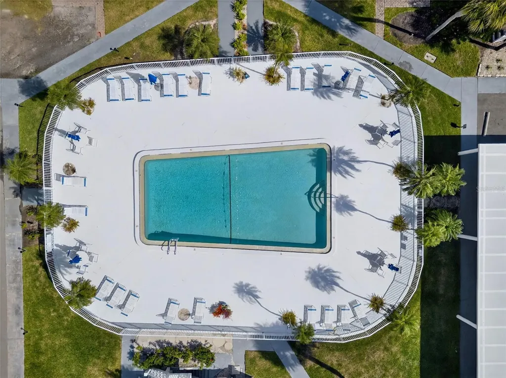 2100 Benjamin Franklin Drive Sarasota FL 34236