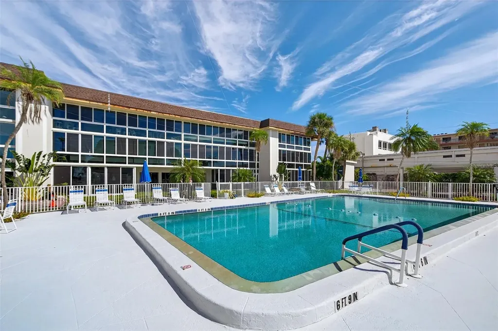 2100 Benjamin Franklin Drive Sarasota FL 34236