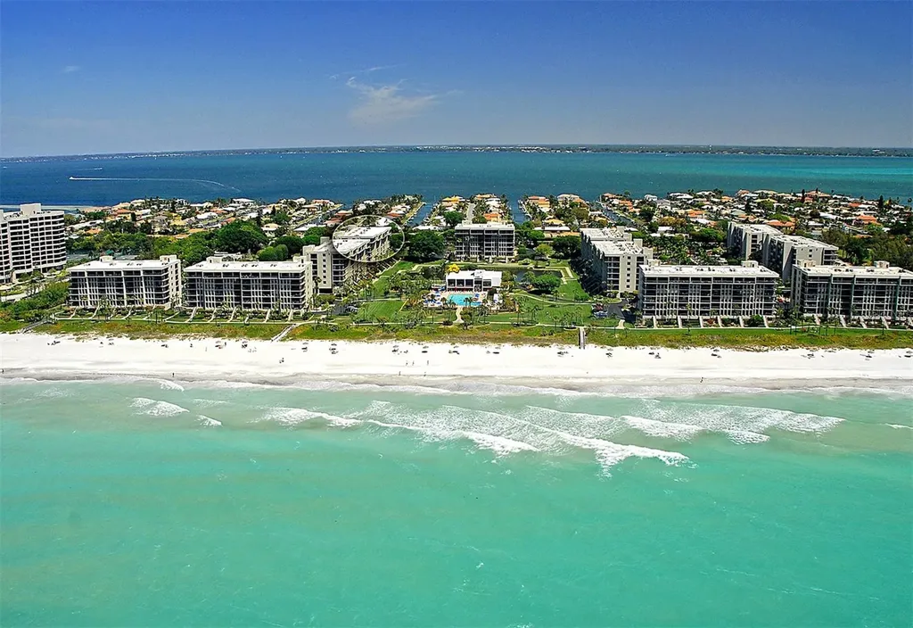 1115 Gulf Of Mexico Drive Longboat Key FL 34228