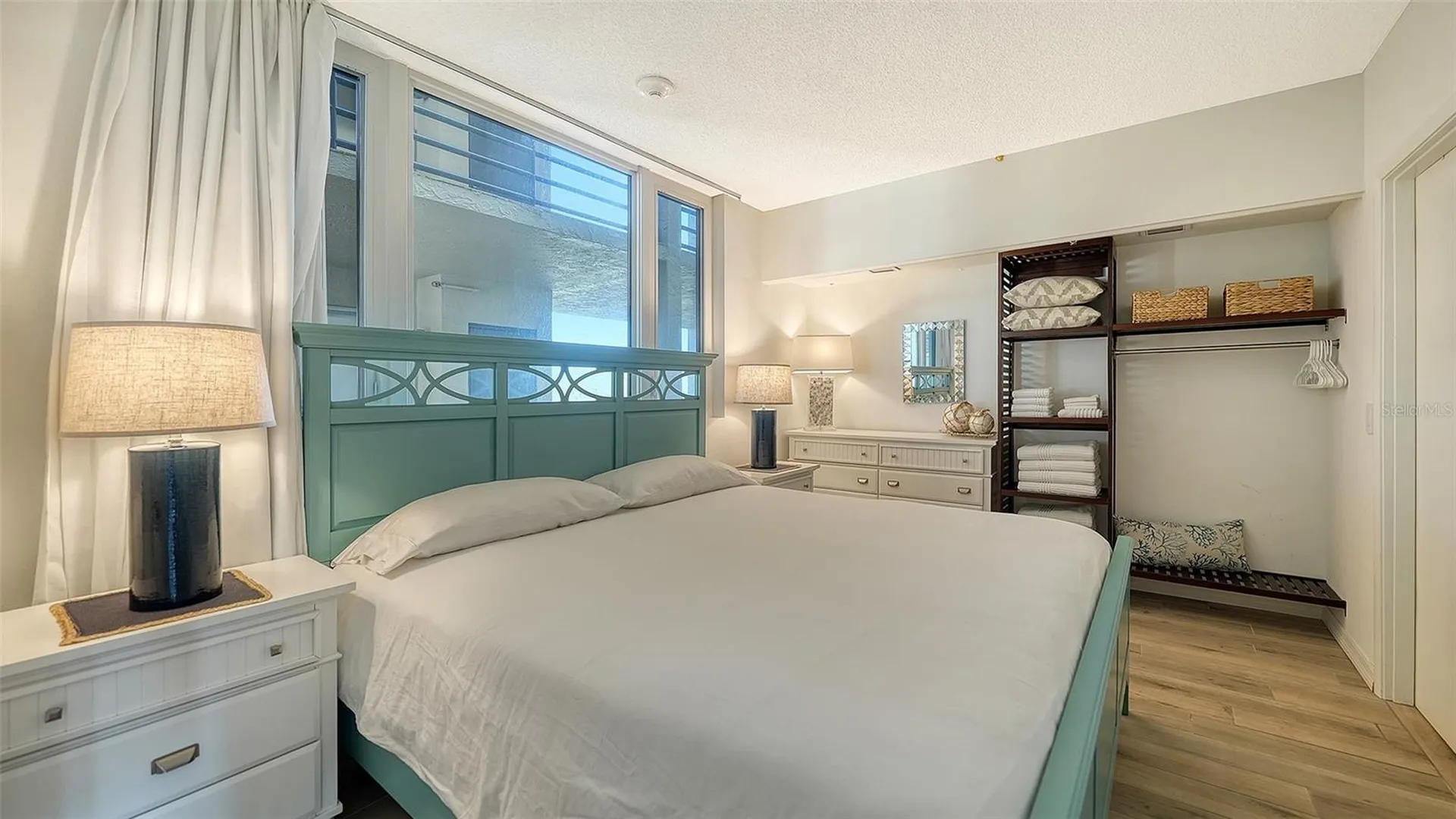 1115 Gulf Of Mexico Drive Longboat Key FL 34228