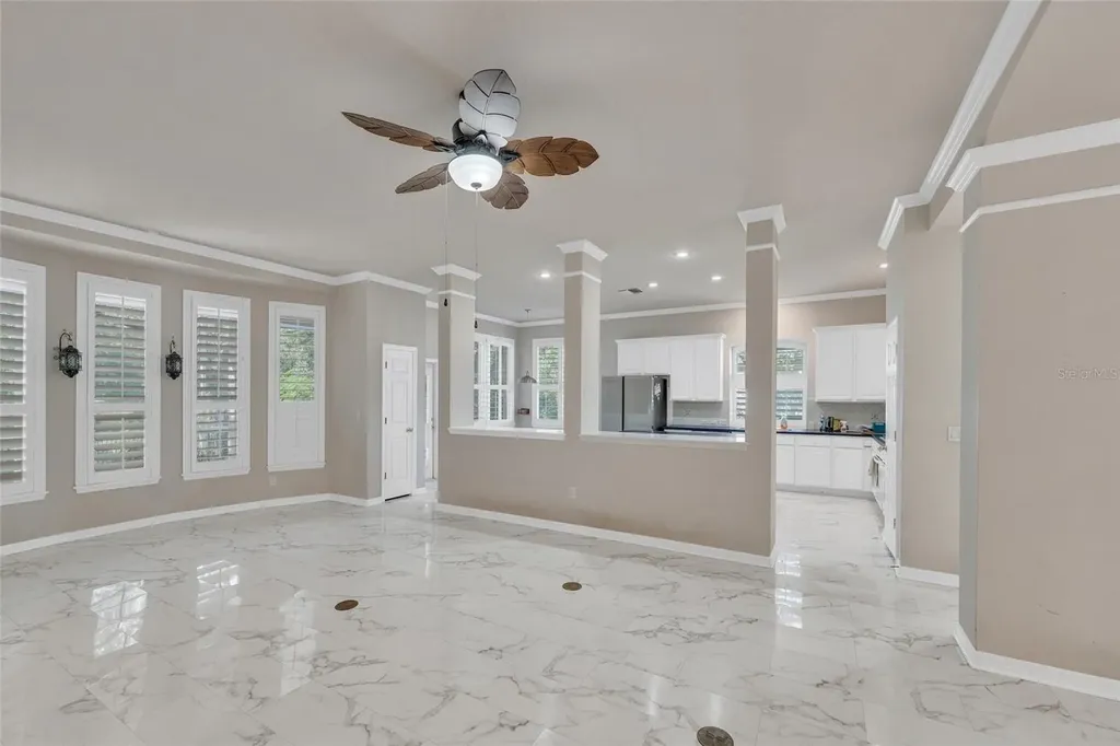 10218 Shadow Branch Drive Tampa FL 33647