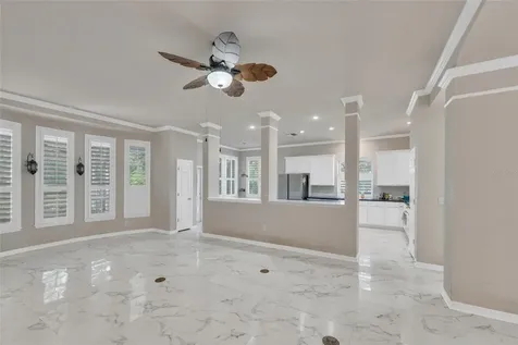 10218 Shadow Branch Drive Tampa FL 33647