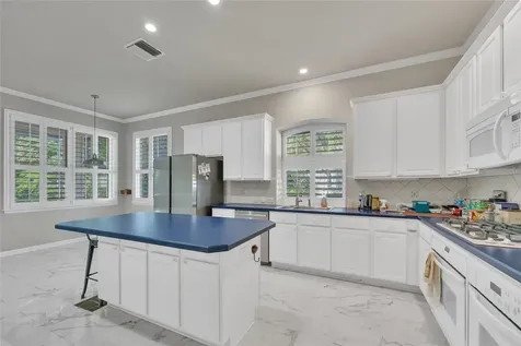 10218 Shadow Branch Drive Tampa FL 33647