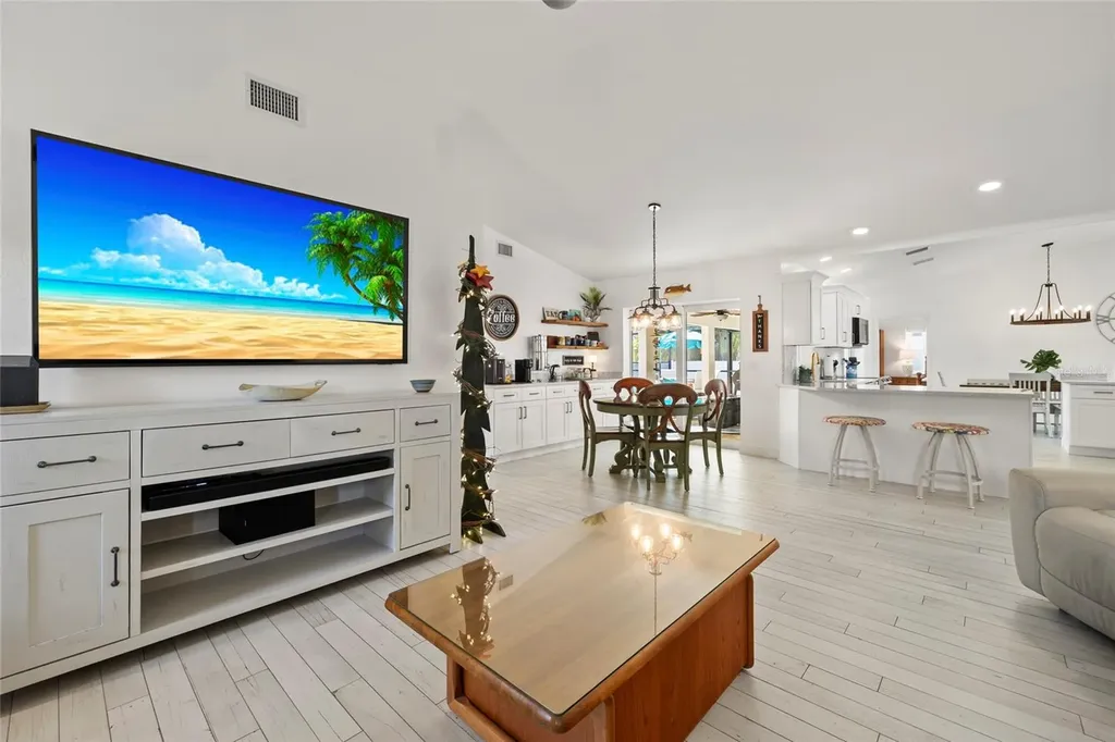 3504 SW 6th Street Cape Coral FL 33991