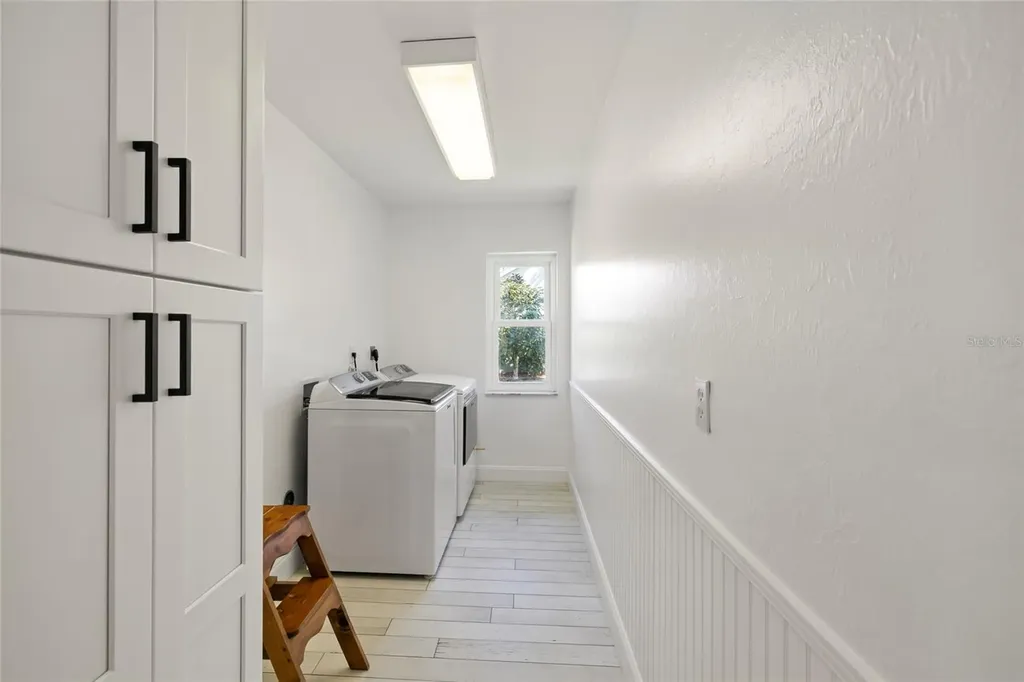 3504 SW 6th Street Cape Coral FL 33991