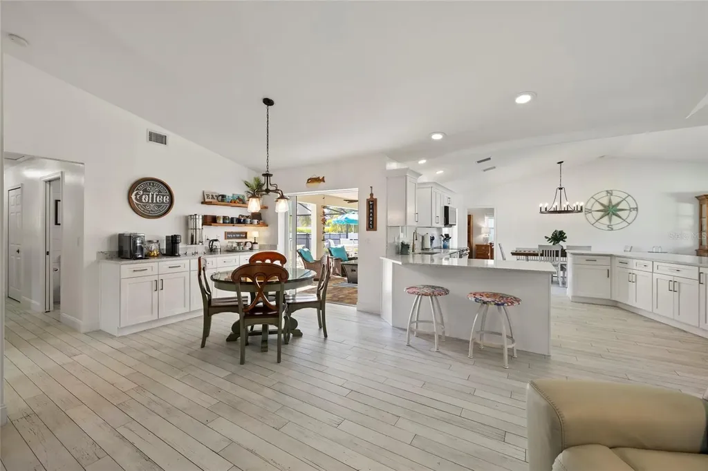 3504 SW 6th Street Cape Coral FL 33991