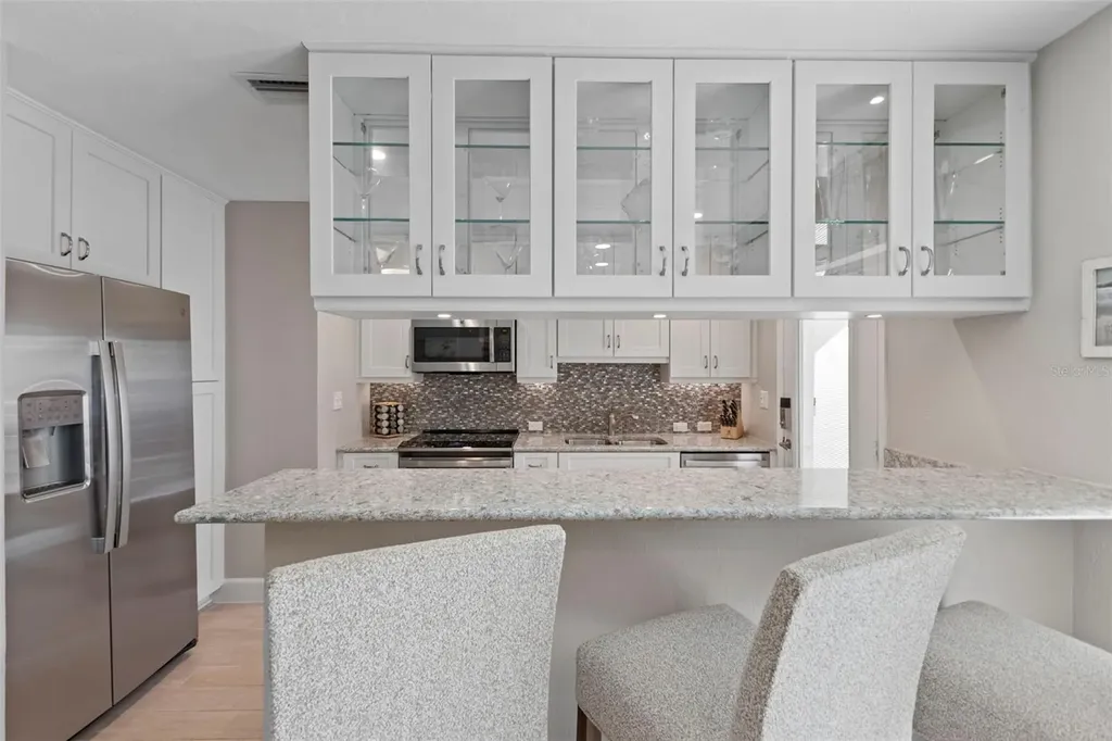 137 Avenida Messina Sarasota FL 34242