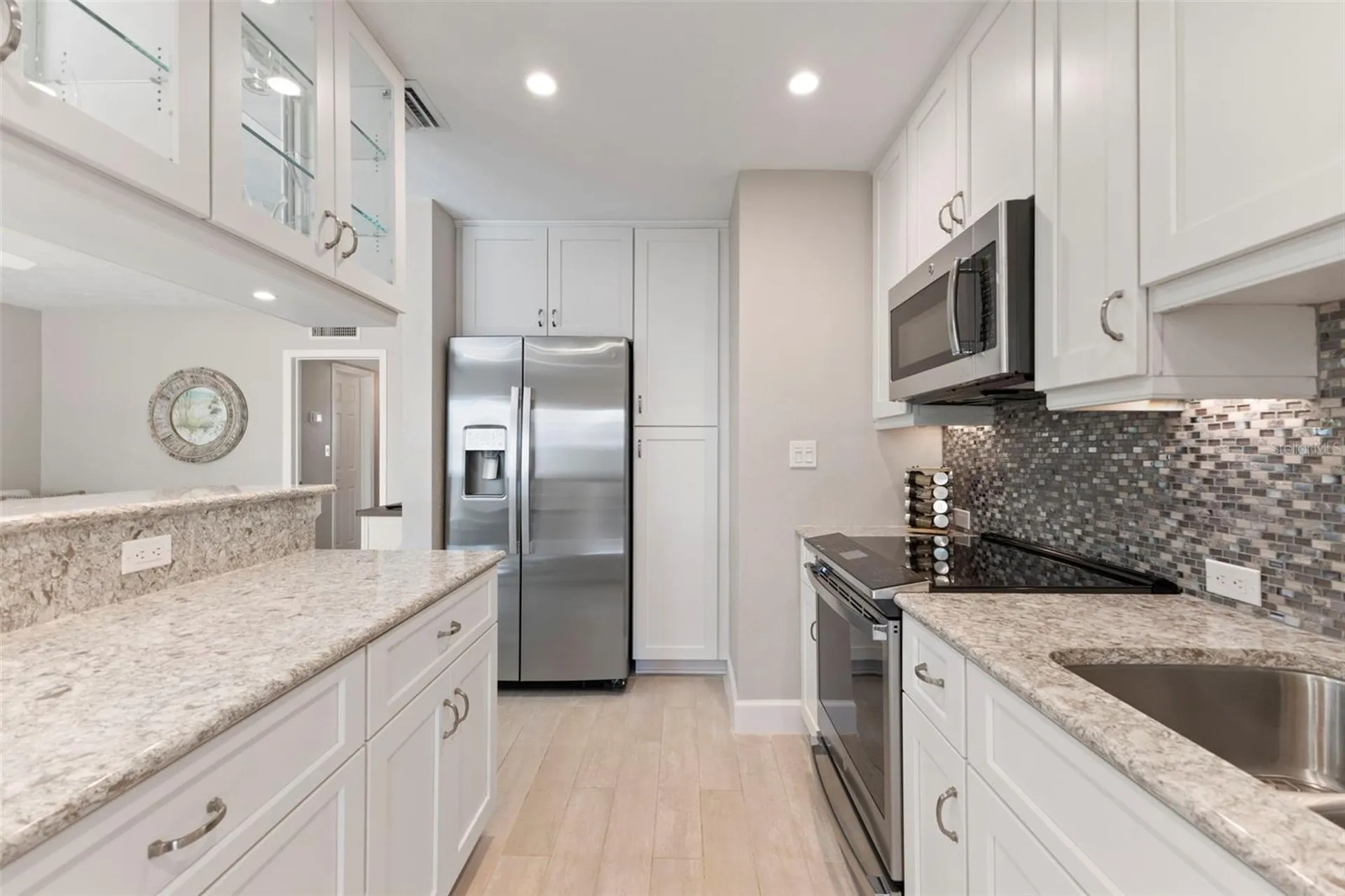 137 Avenida Messina Sarasota FL 34242
