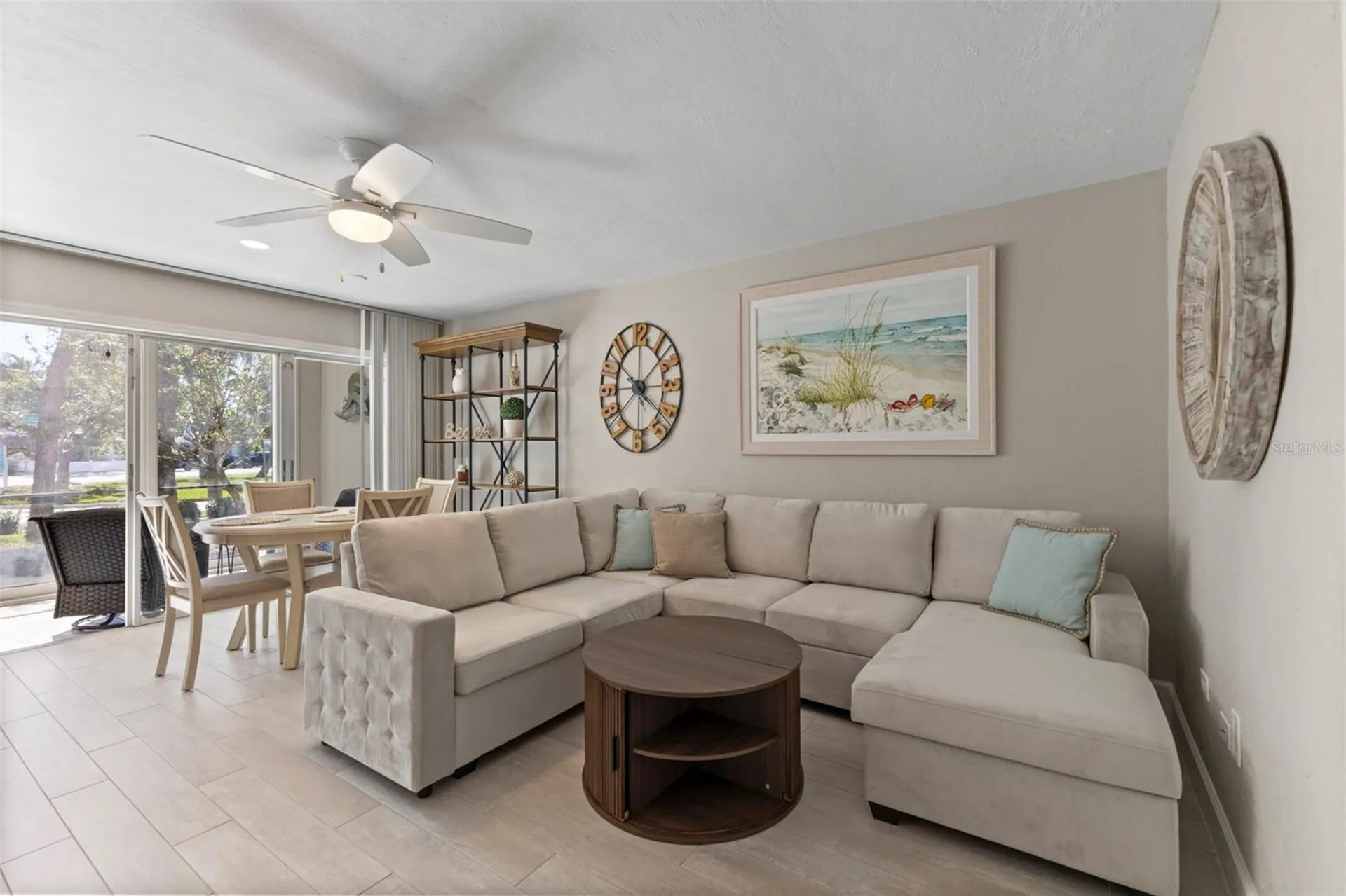 137 Avenida Messina Sarasota FL 34242