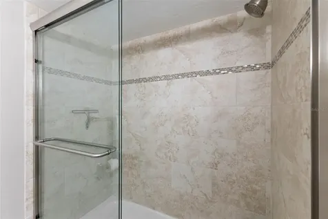 137 Avenida Messina Sarasota FL 34242