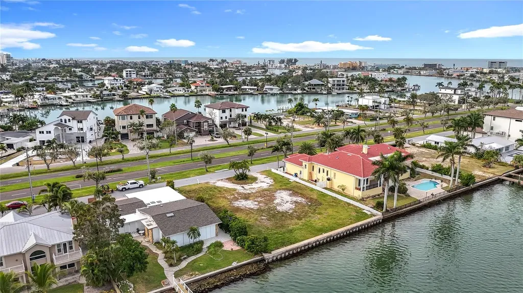 12 Paradise Lane Treasure Island FL 33706