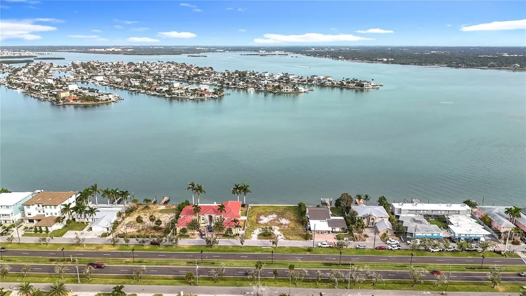 12 Paradise Lane Treasure Island FL 33706