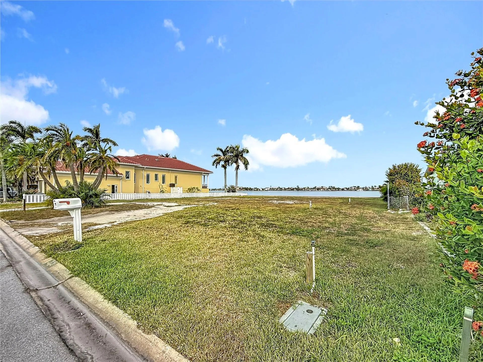 12 Paradise Lane Treasure Island FL 33706