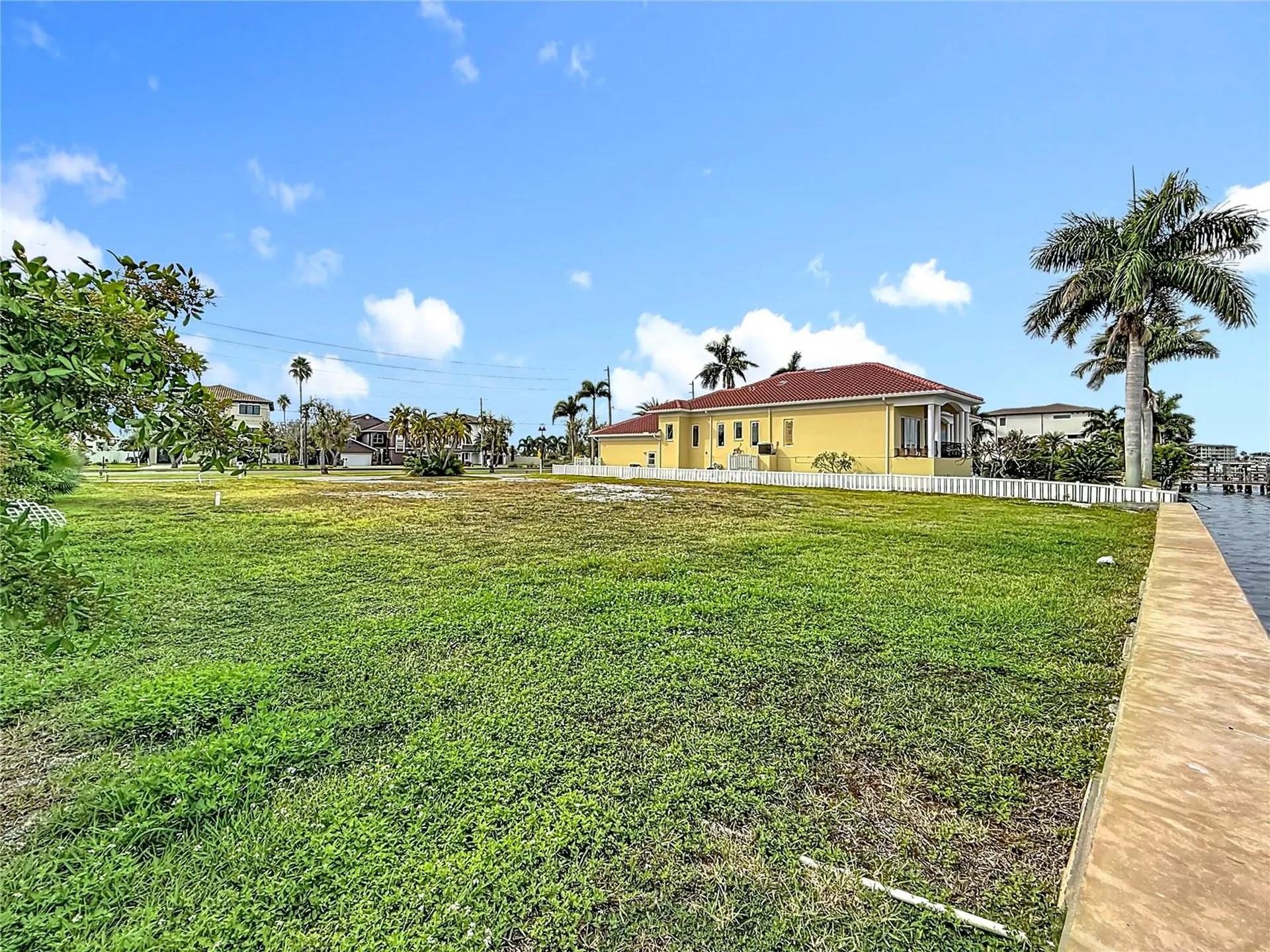 12 Paradise Lane Treasure Island FL 33706