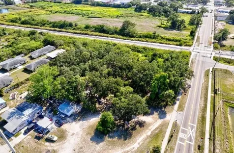 2100 Drive Martin Luther King Jr Way Sarasota FL 34234